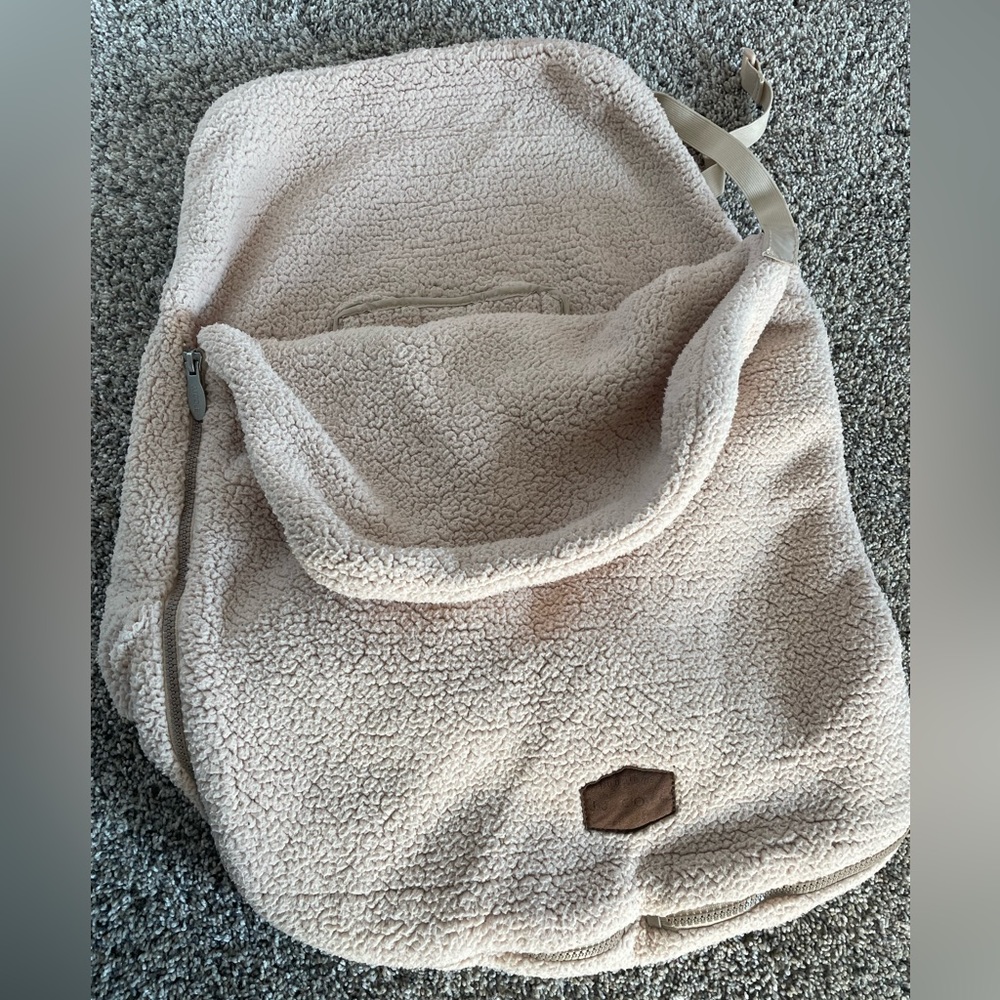 JJ Cole Bundle Me for Car seat